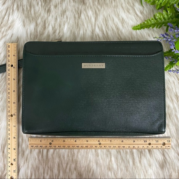 Burberry Clutch - Picture 13 of 14
